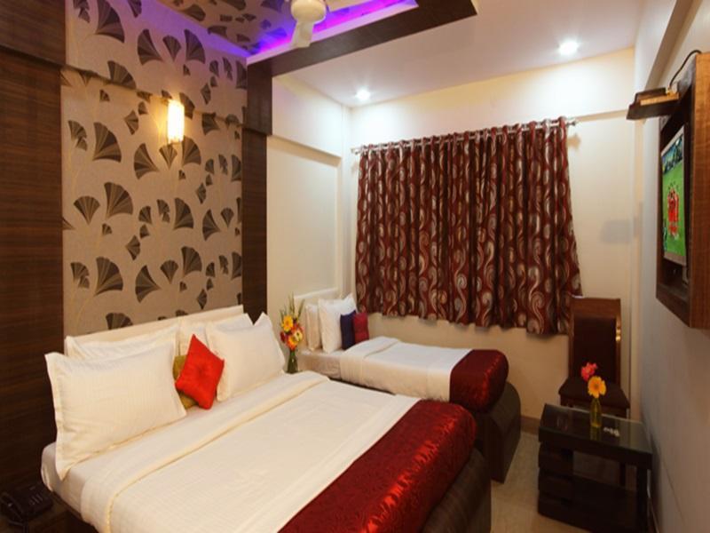 Hotel Railway Inn Thane Eksteriør billede