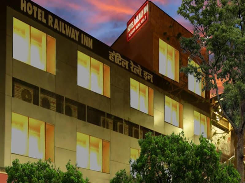 Hotel Railway Inn Thane Eksteriør billede